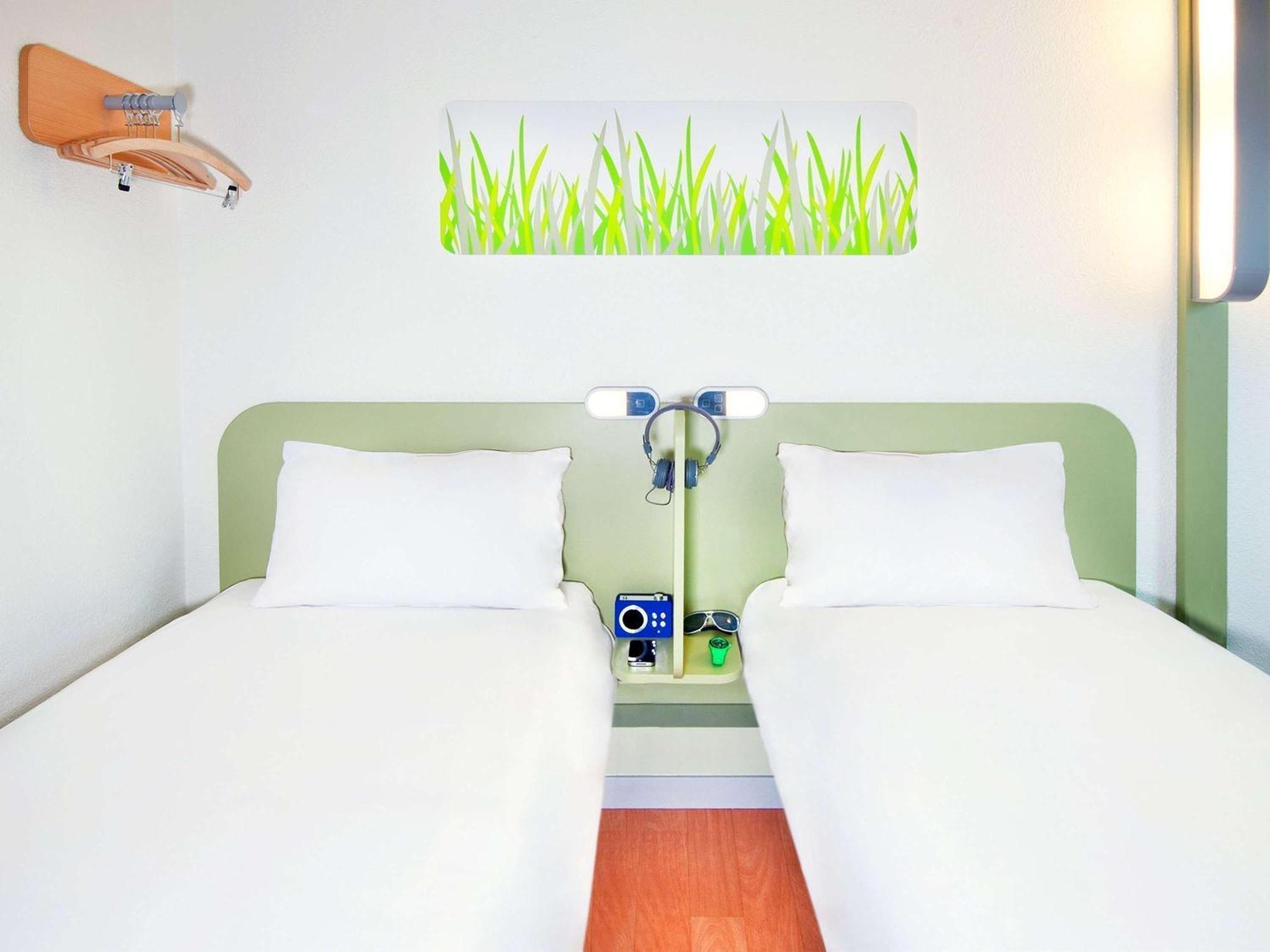 Ibis Budget Marseille Valentine Eksteriør bilde