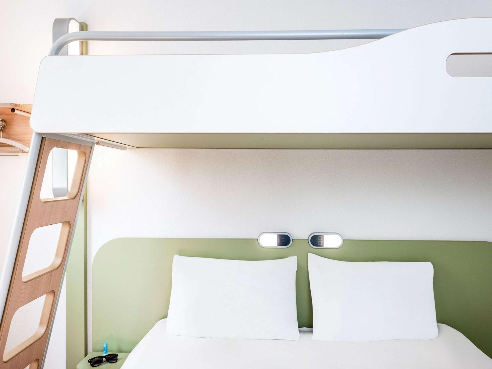 Ibis Budget Marseille Valentine Eksteriør bilde