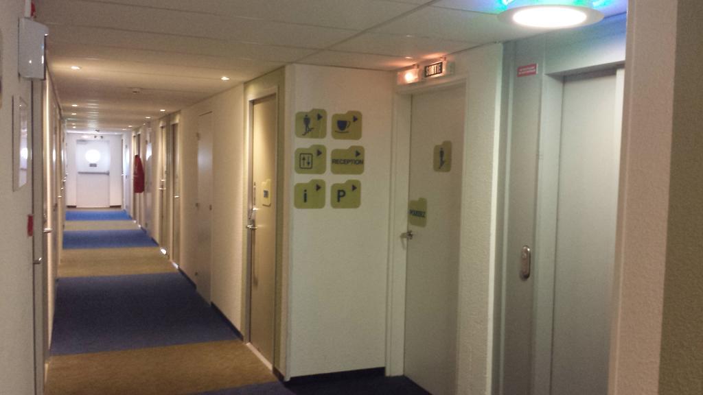 Ibis Budget Marseille Valentine Eksteriør bilde