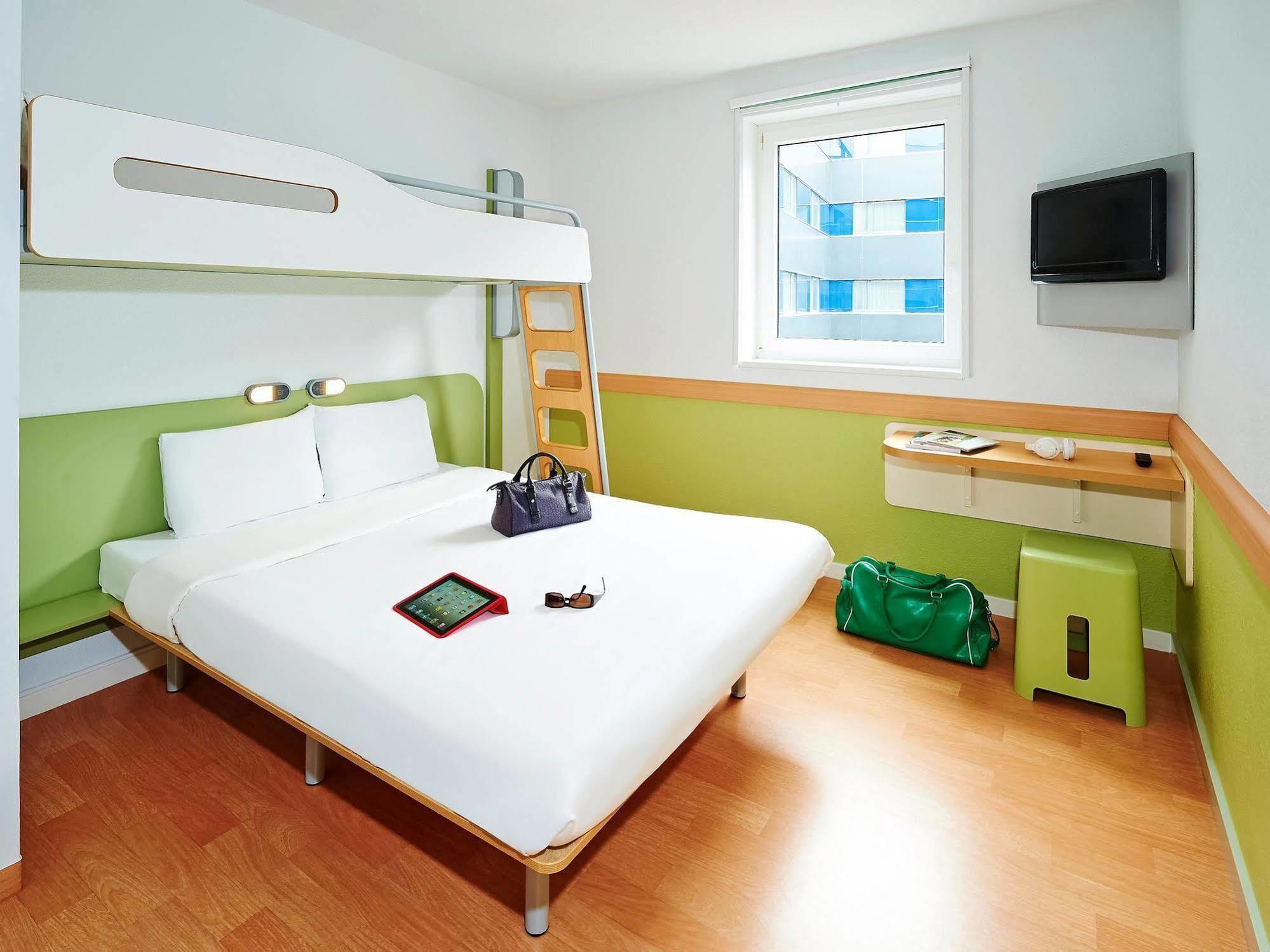 Ibis Budget Marseille Valentine Eksteriør bilde